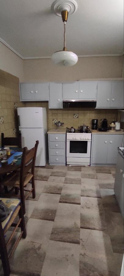 Sq Varnava Appartment アテネ エクステリア 写真