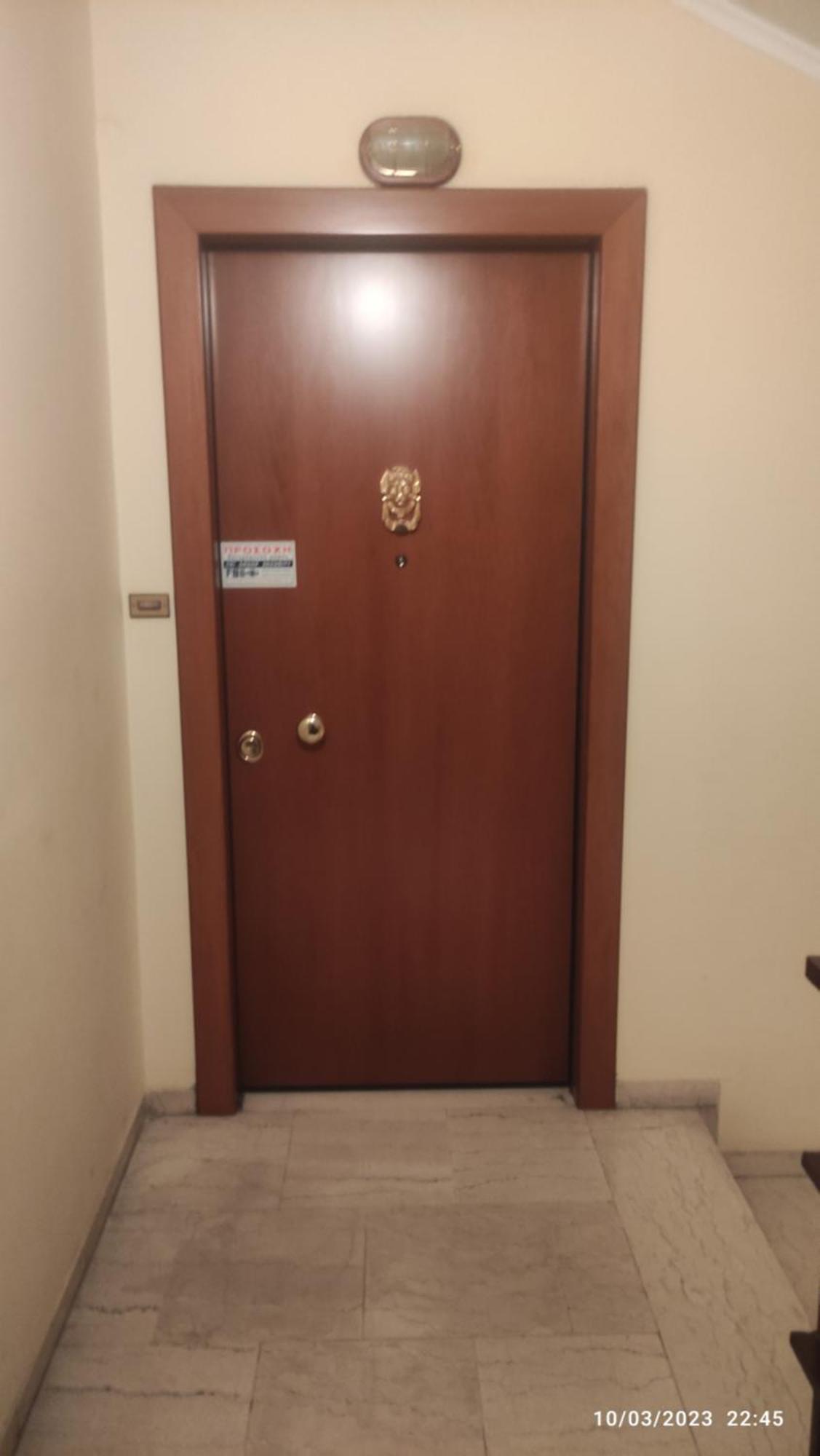 Sq Varnava Appartment アテネ エクステリア 写真